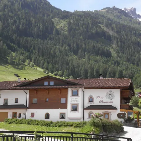 Haus Pinnistor Apartment