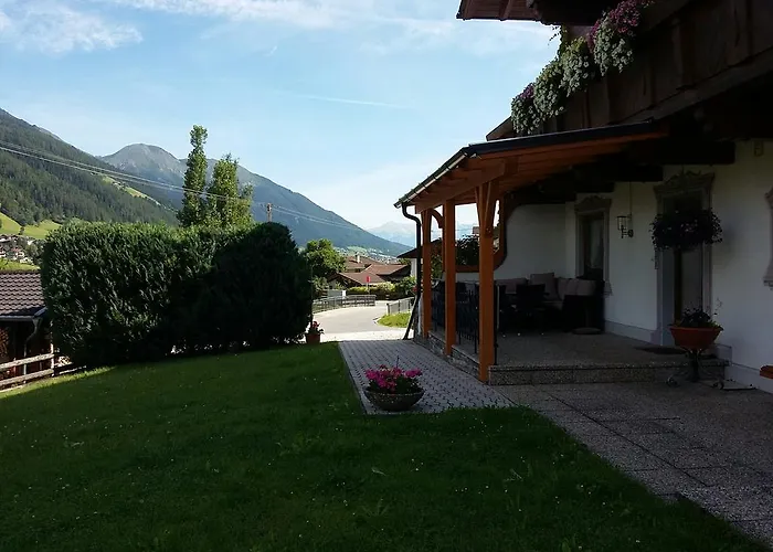 Apartament Haus Pinnistor *