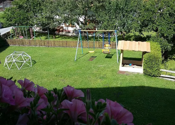 Apartament Haus Pinnistor *