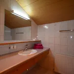 Haus Pinnistor * نيوستيف ام ستوبيتا