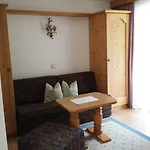 Haus Pinnistor نيوستيف ام ستوبيتا