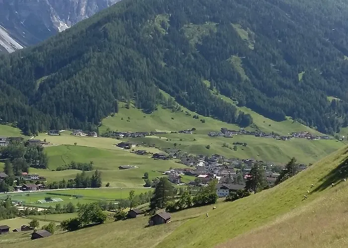 Haus Pinnistor 노이스티프트임스튀바이탈